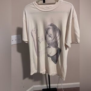 Sabrina Carpenter Emails I Can't Send Tour t-shirt. Size L